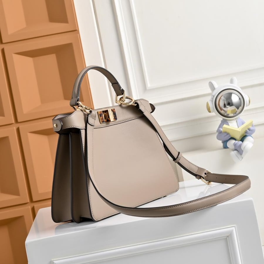 فندي بياكبو iseeu مقاس 27cm