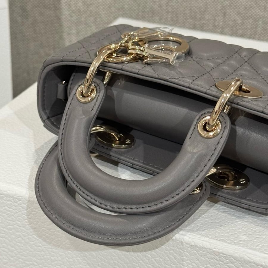 ديور جوي مايكرو مقاس 16cm