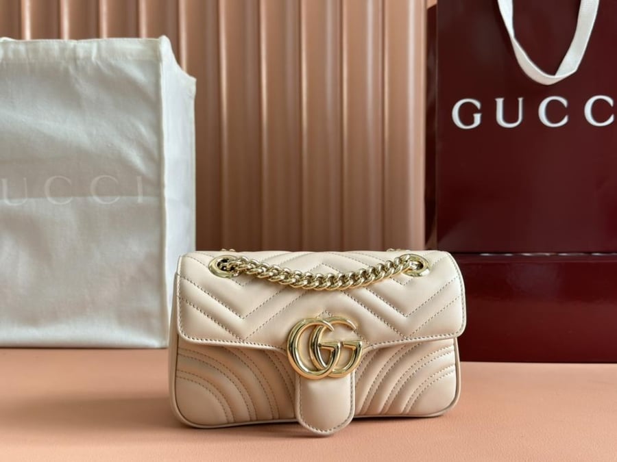 قوتشي GG marmont مقاس 22
