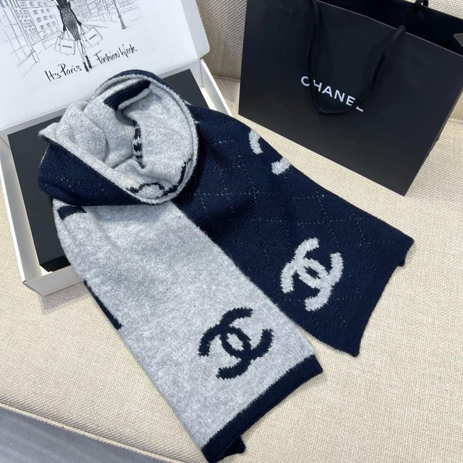 سكارف شانيل مقاس 185*30