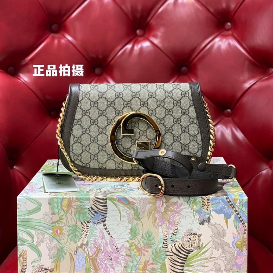 قوتشي Blondie shoulder bag مقاس28cm