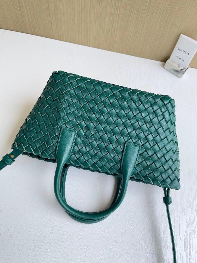 بوتيقا Mini Cabat مقاس 30cm