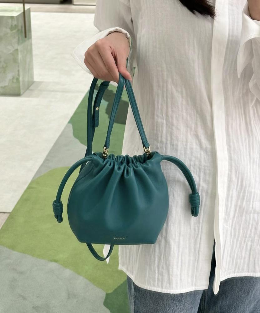لويفي FLAMENCO PURSE مقاس 23cm