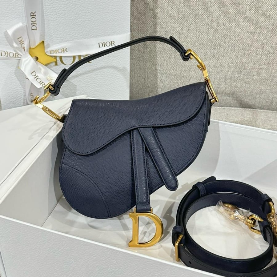 ديور سادل باق مقاس 19cm