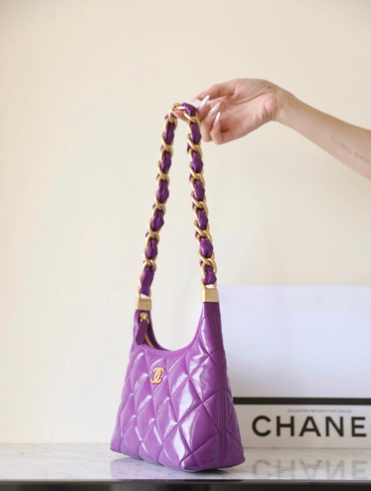 شانيل 24A مقاس 22.5cm