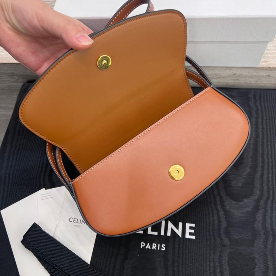 سيلين TRIOMPHE CHNVAS مقاس18cm