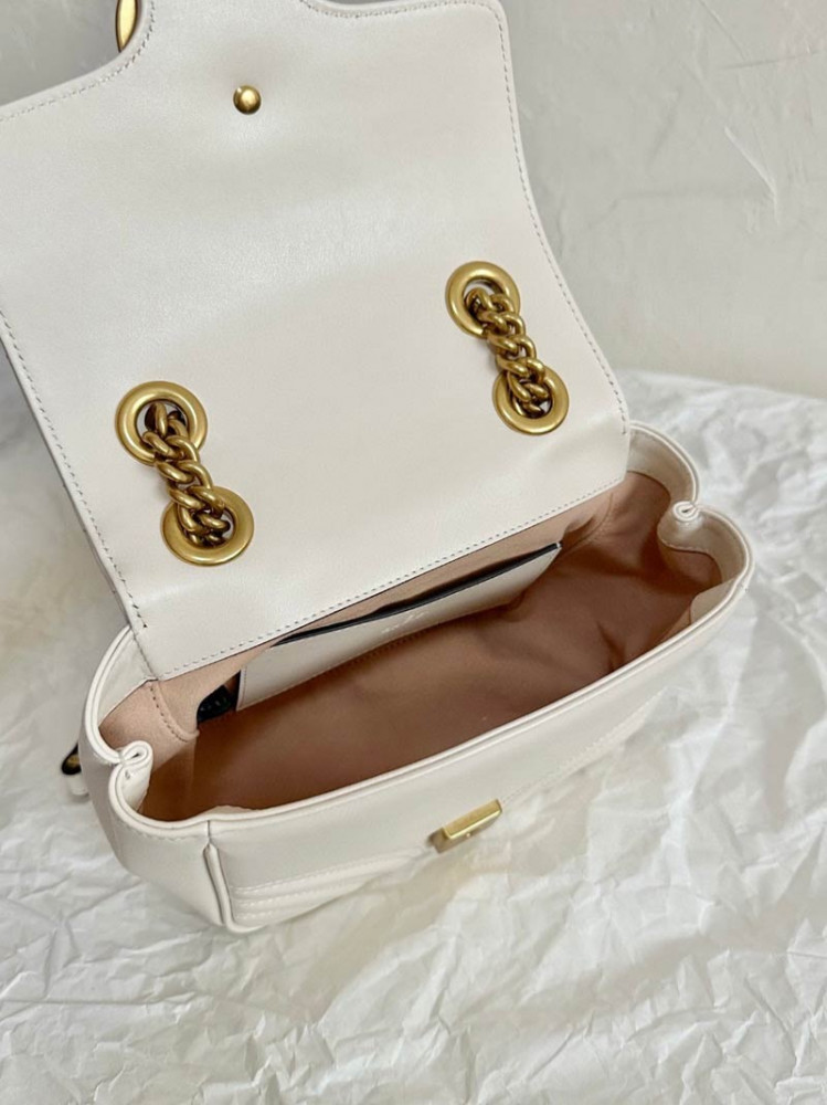 قوتشي جيجي مارمونت 18cm