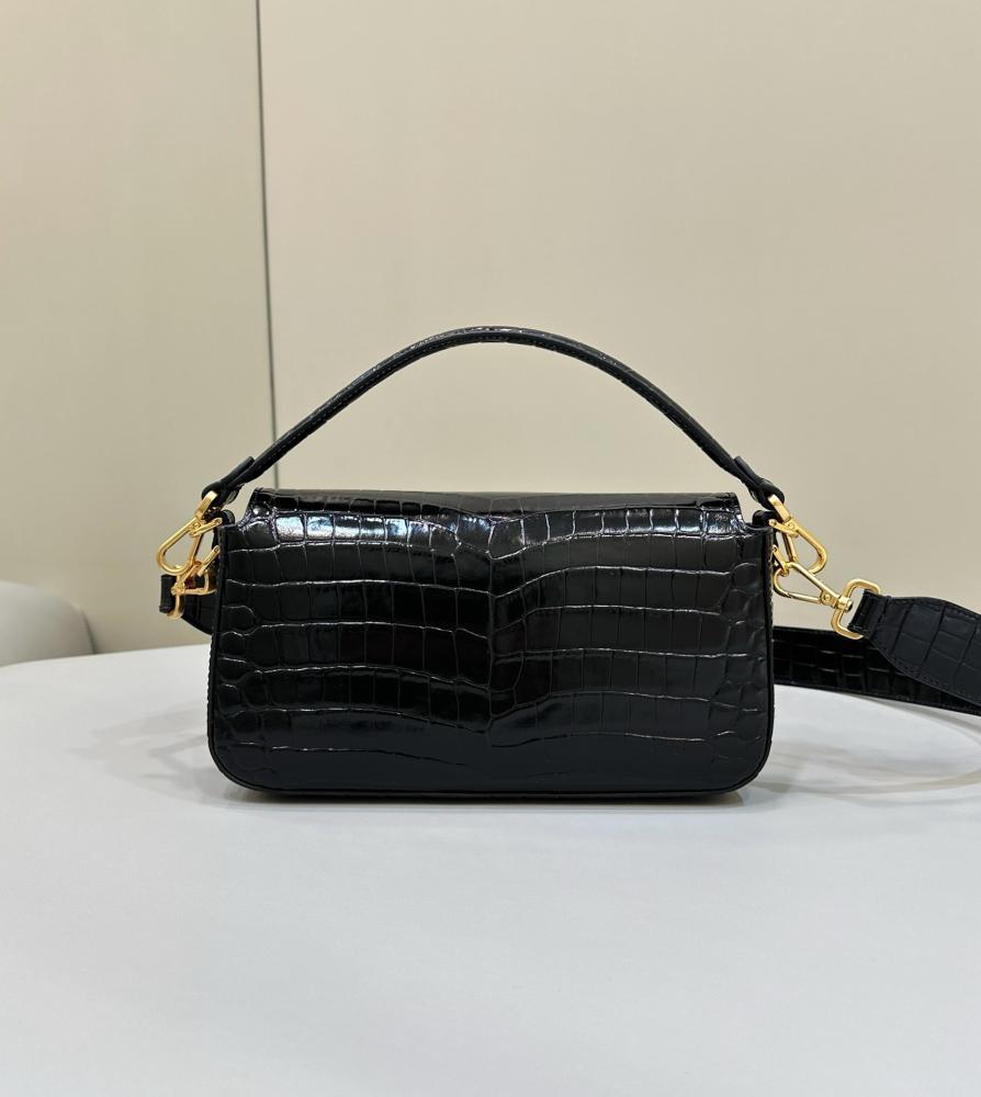 فندي Boguette مقاس 27cm