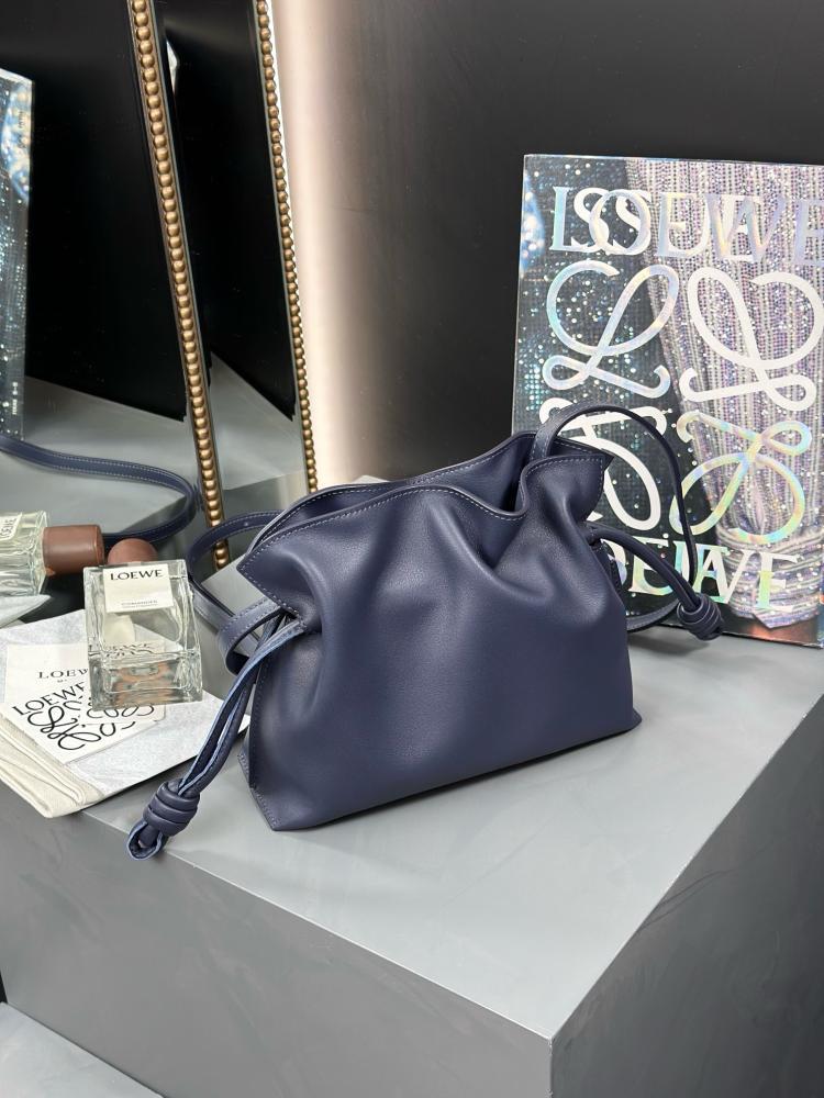 لويفي Flamenco clutch مقاس 22.5cm