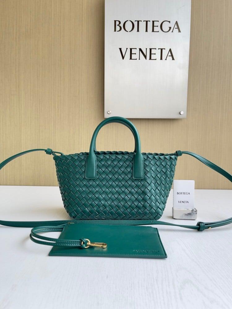 بوتيقا Mini Cabat مقاس 30cm