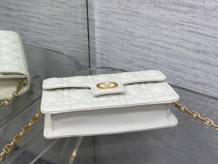 ديور jolie مقاس 21cm