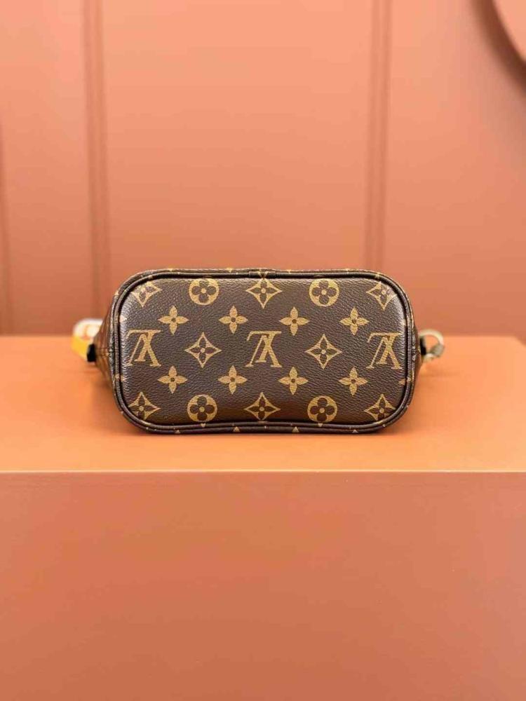 لوي فيتون NEVERFULL مقاس 24cm