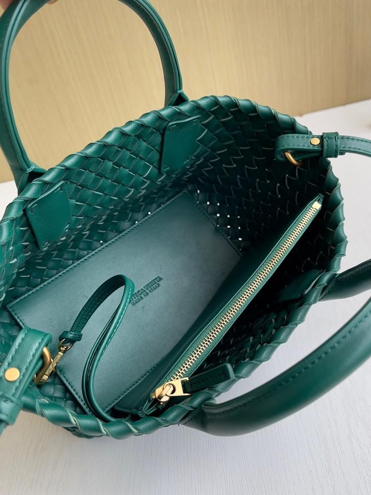 بوتيقا Mini Cabat مقاس 30cm