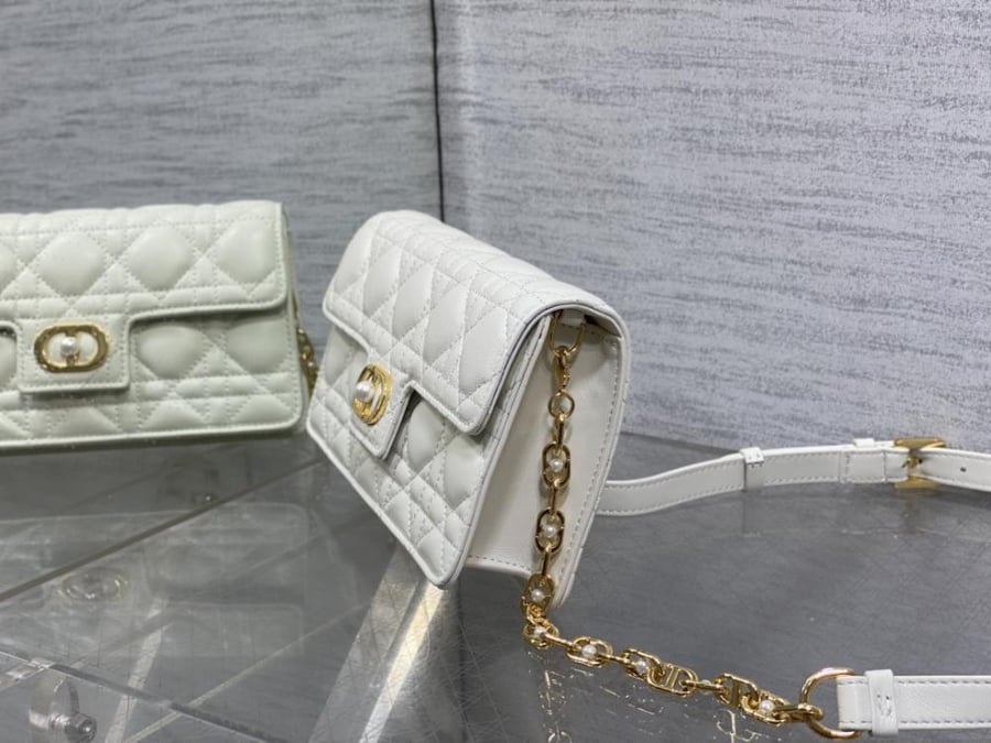 ديور jolie مقاس 21cm