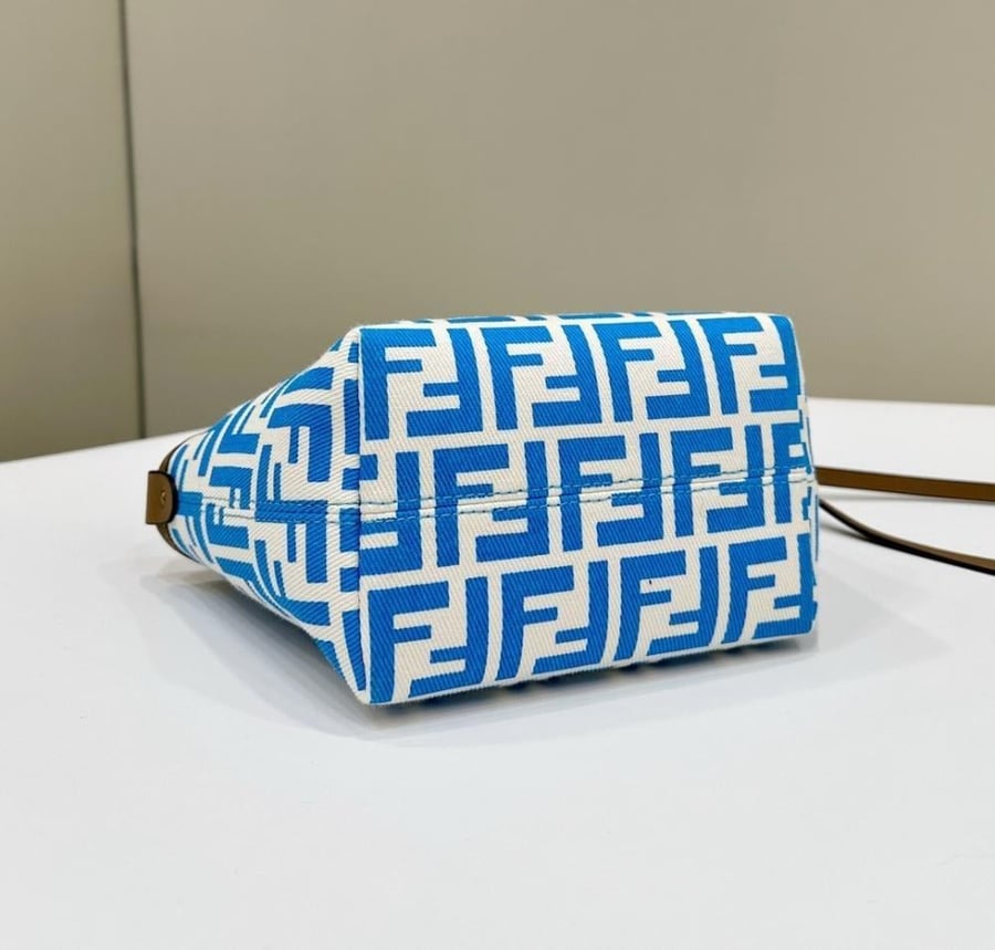فندي mini Roll مقاس 15.5cm