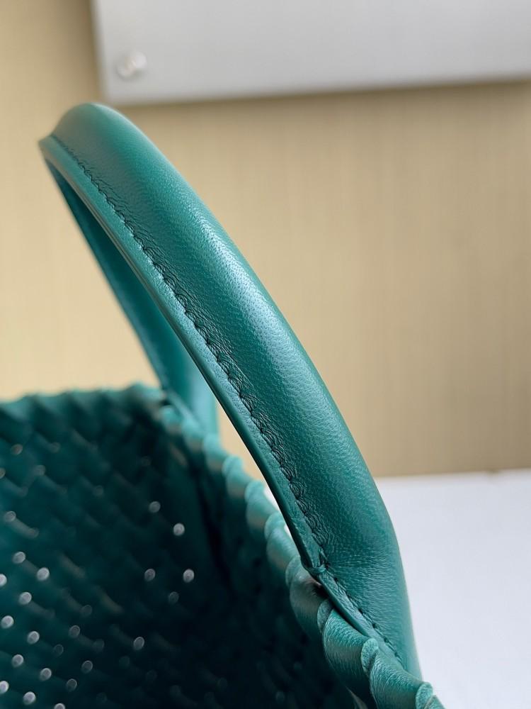 بوتيقا Mini Cabat مقاس 30cm