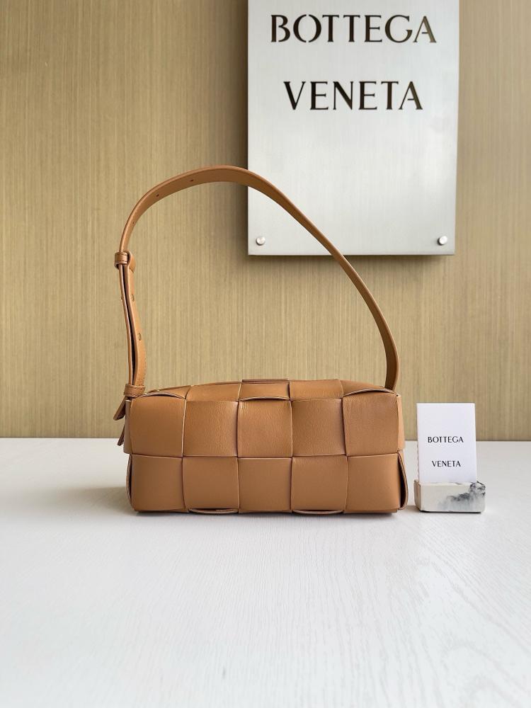 بوتيقا lntreccio مقاس 23.5cm