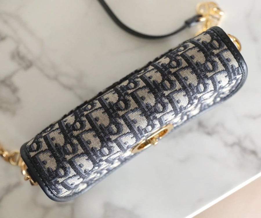 ديور ‏ ‏Montaigne Avenue مقاس22.5cm