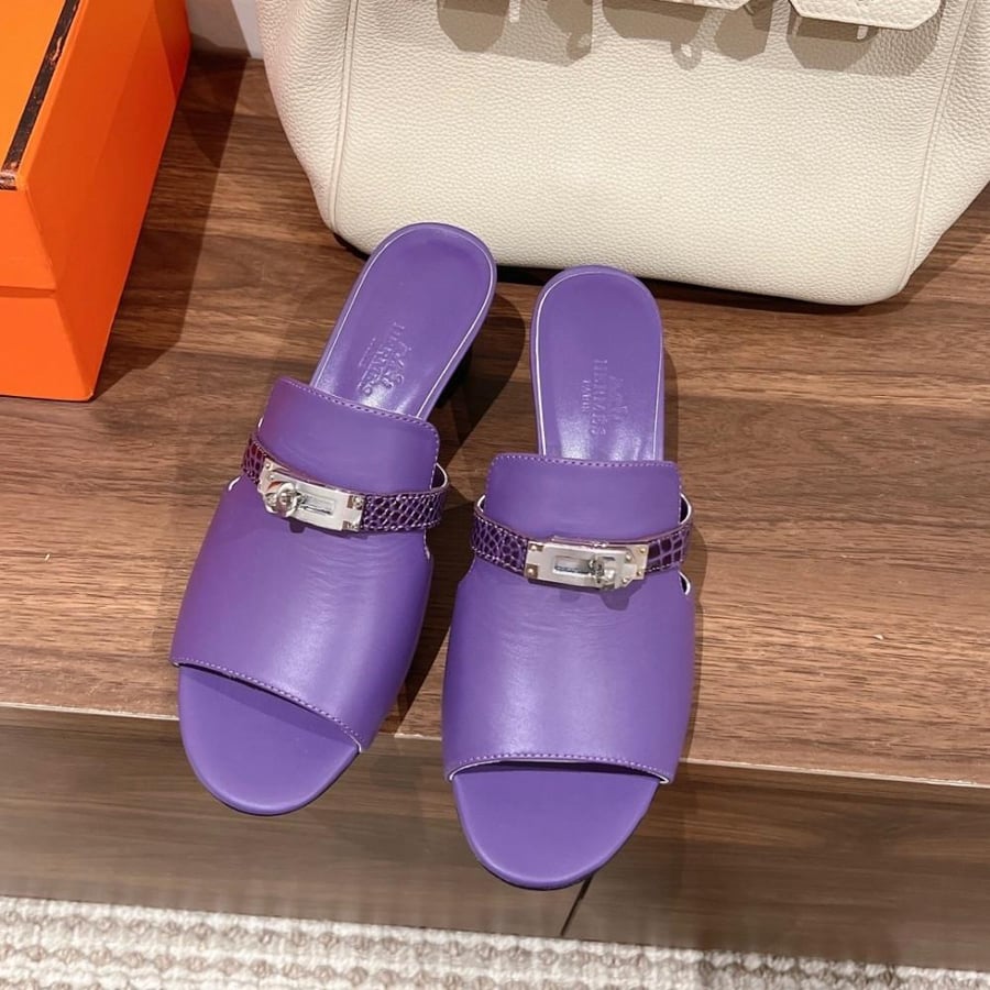 صندل ايرمز بكعب عريض