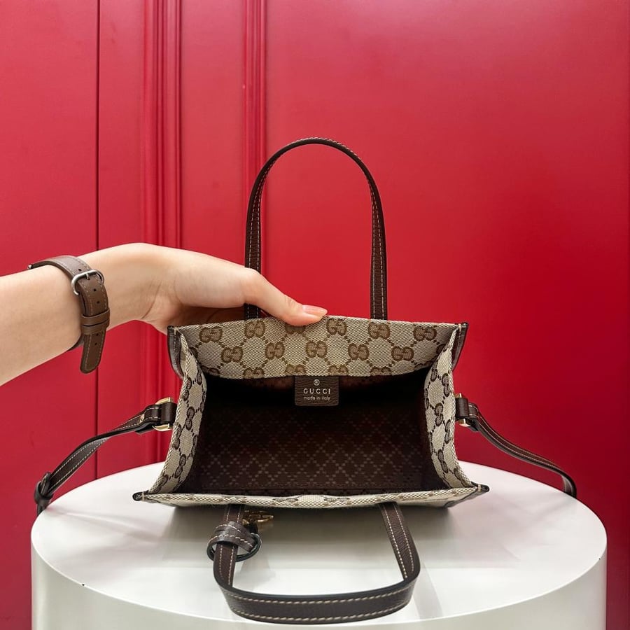 قوتشي tote مقاس 20cm