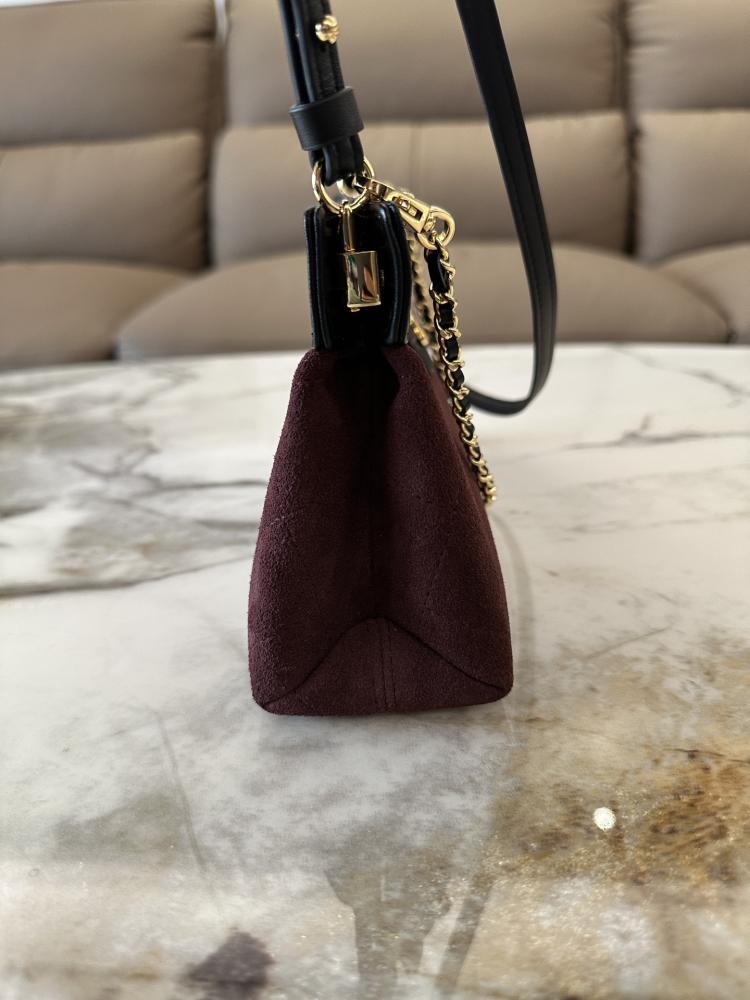 شانيل مقاس 23cm