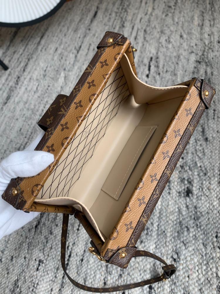 لوي فيتون PETITE MALLE مقاس20cm