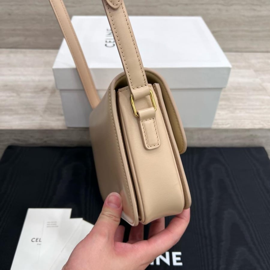 سيلين TEEN TRIOMPHE مقاس 18.5cm