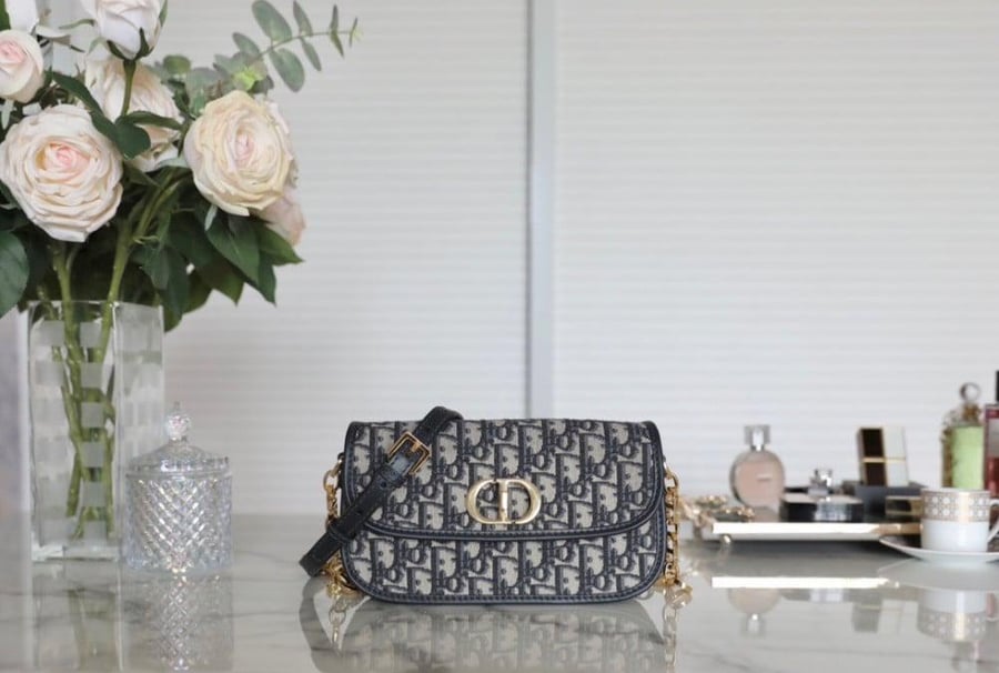 ديور ‏ ‏Montaigne Avenue مقاس22.5cm