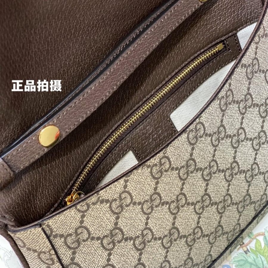 قوتشي Blondie shoulder bag مقاس28cm