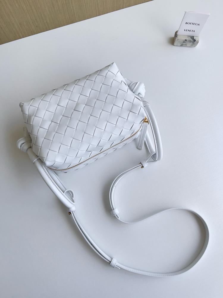 بوتيقا Loop Corss مقاس 19cm