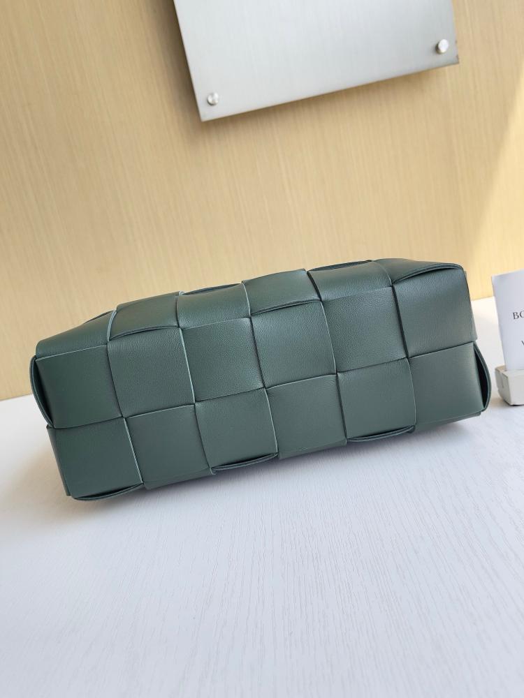 بوتيقا Cassette مقاس 24cm