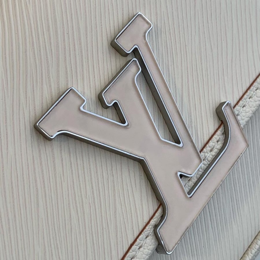 لوي فيتون بوكي 24,5cn