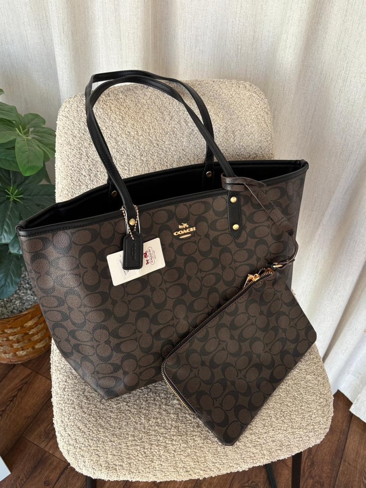 شنطة COACH TOTE -  اللون/  بني