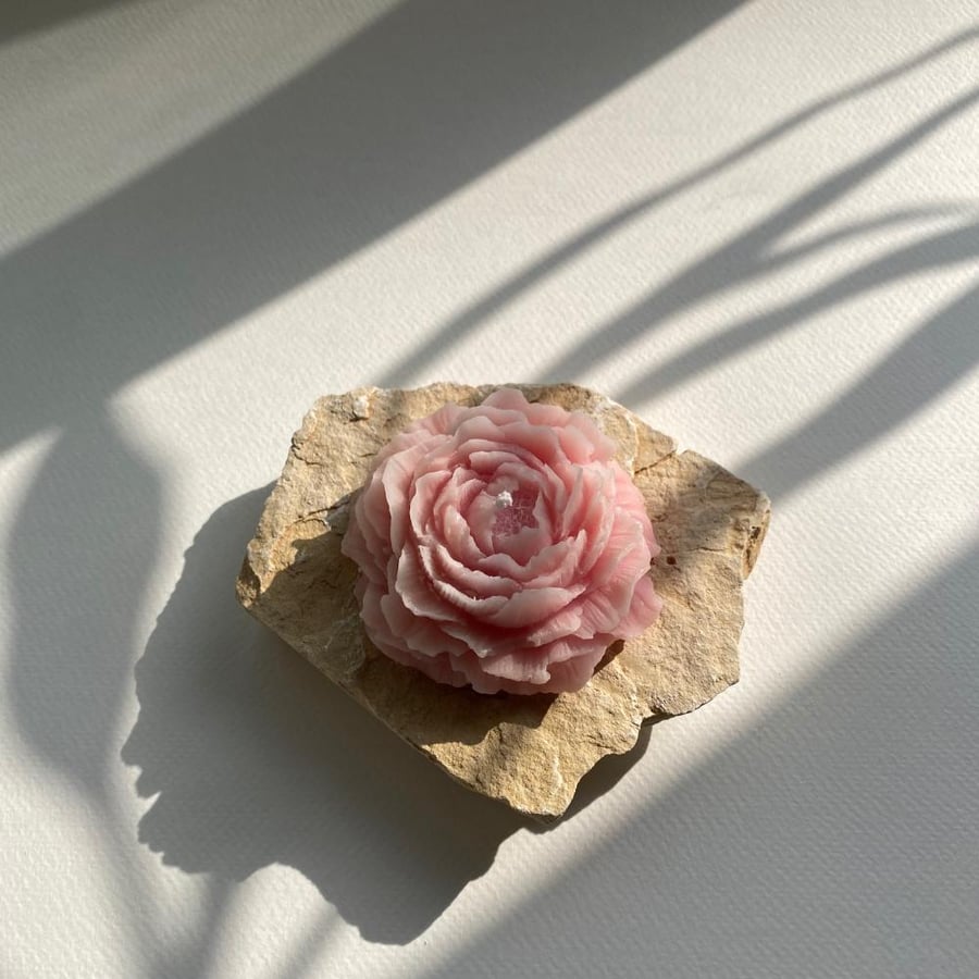 Waxed Blossom - Small Flower - شموع يدوية علي شكل وردة صغيرة