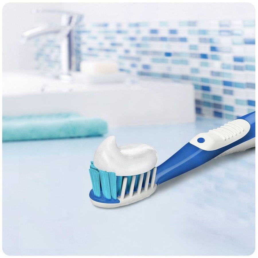 كرست معجون الاسنان 75 مل ثري دي تبييض الاسنان الحساسه. Crest Toothpaste 3D White Witening Sensitive 75 ml