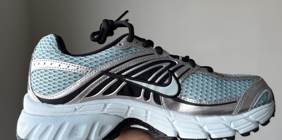 Wmns Air Max Moto 2K
