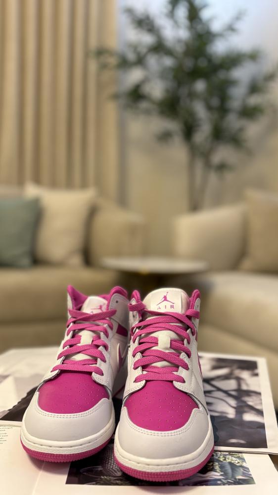 Air Jordan 1 Mid