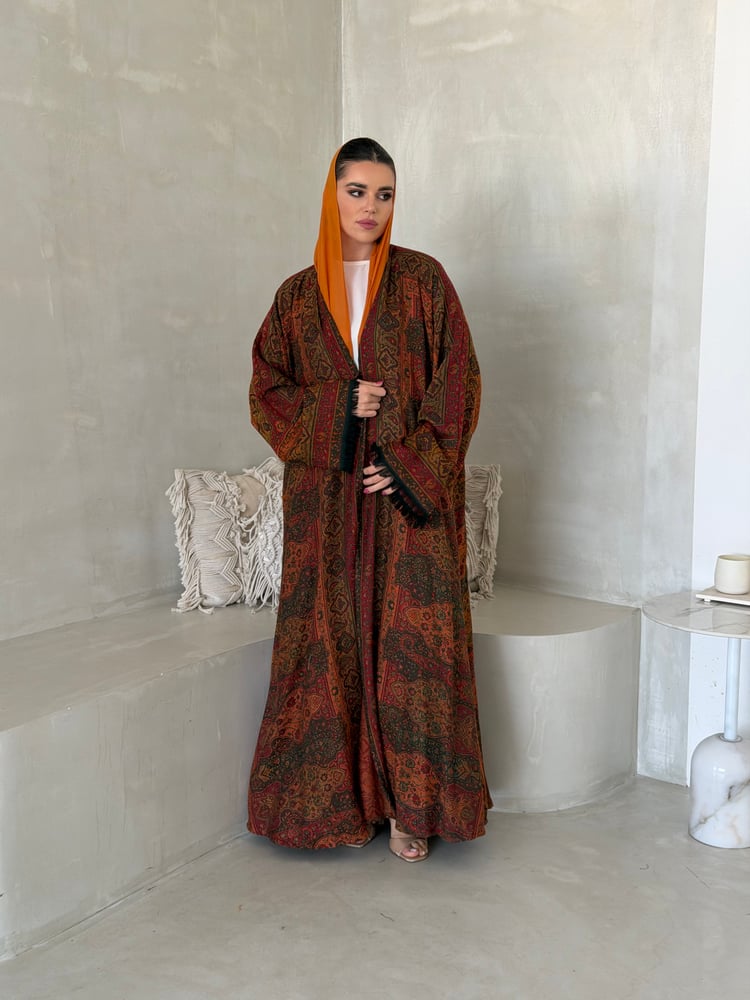 عبايه كلوش كشمير (b)