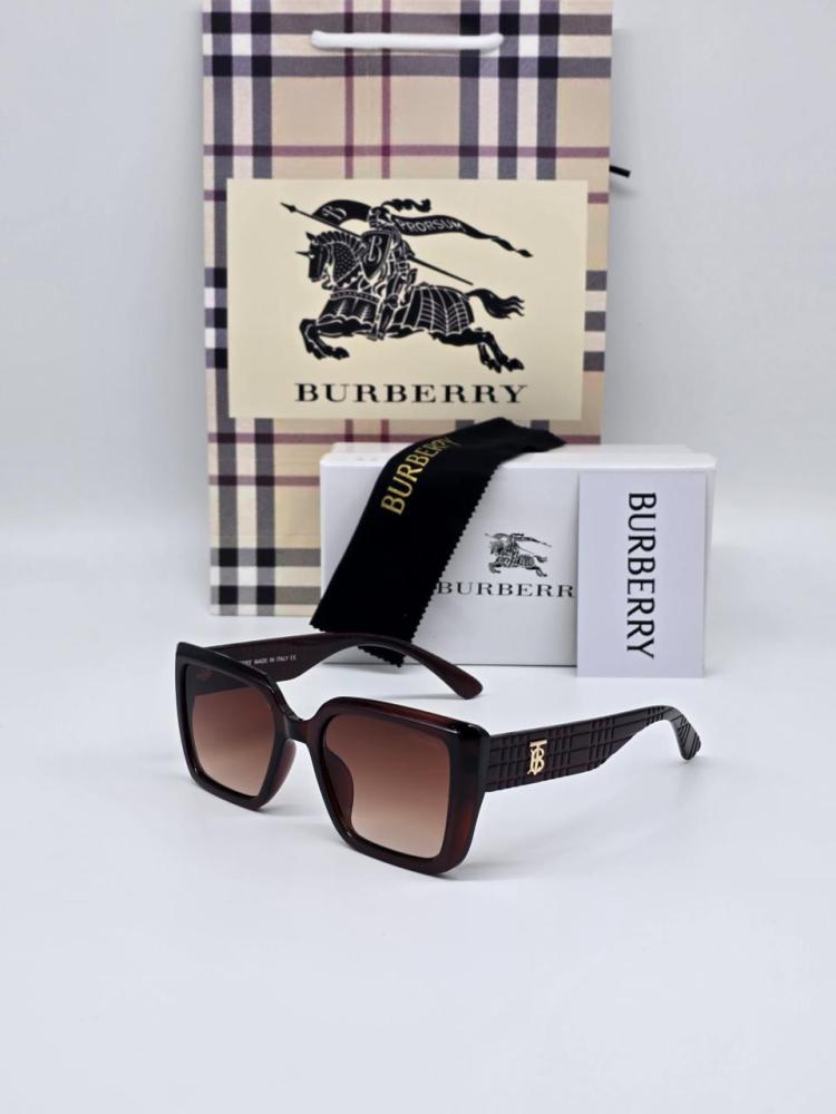 نظارة Burberry عدسات بني