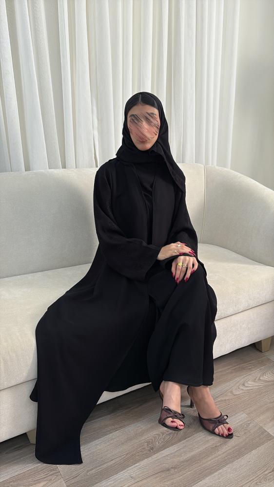D9 عباية تهاني