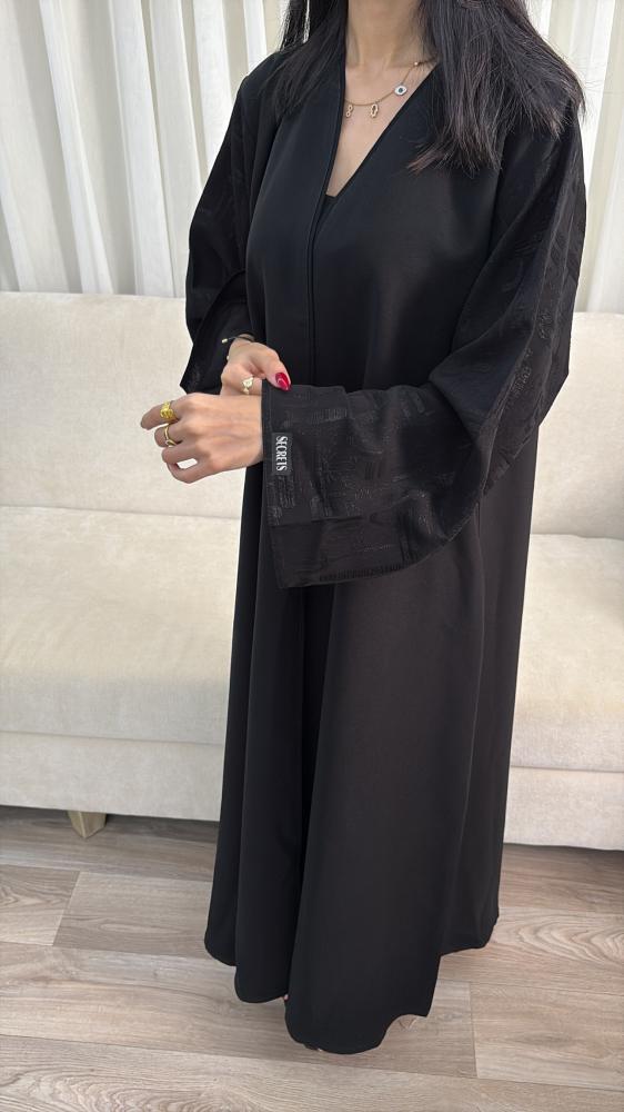 D10 عباية سوزان