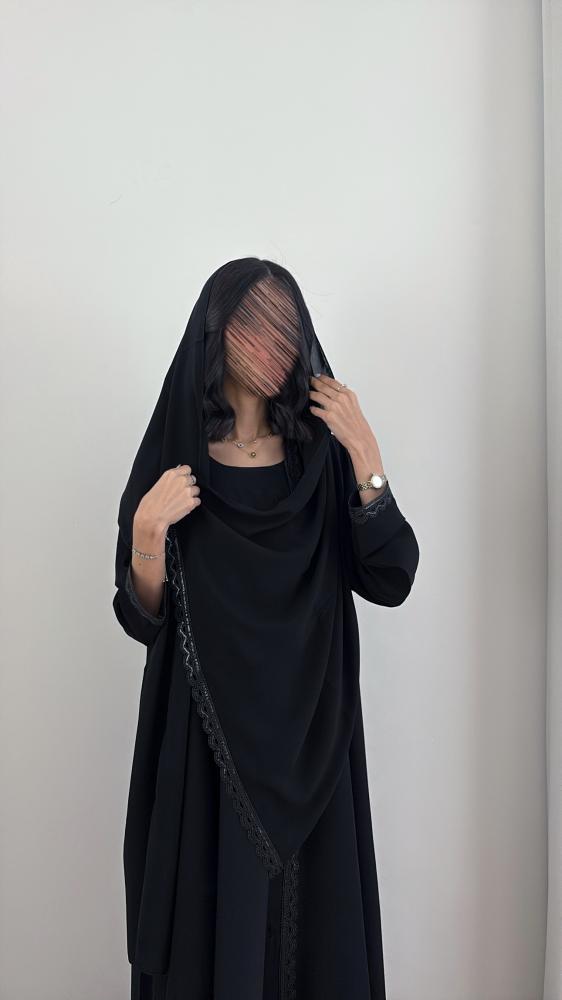F7 عباية جنى