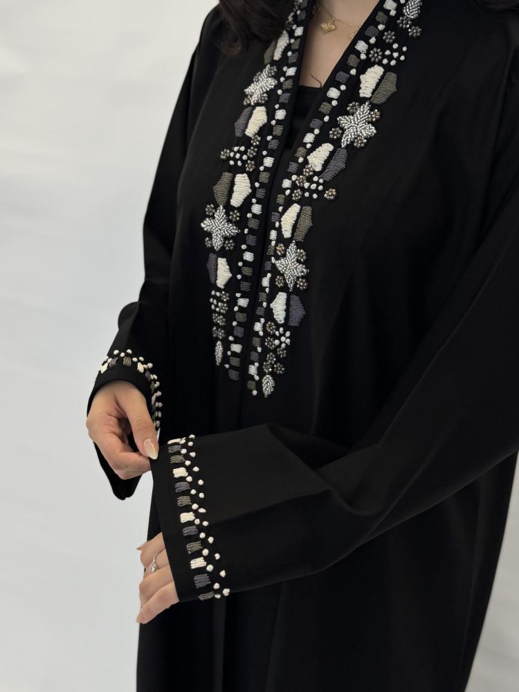 Ghazal abaya