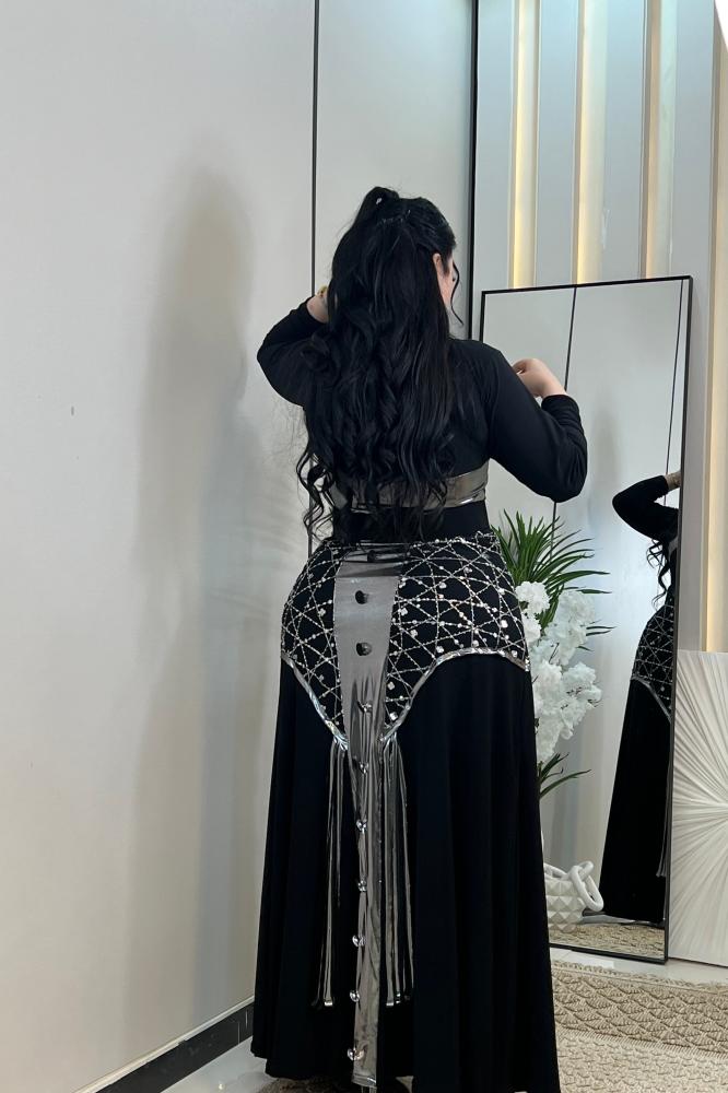 فستان استرتش كريب مع شك واقماش لمعه