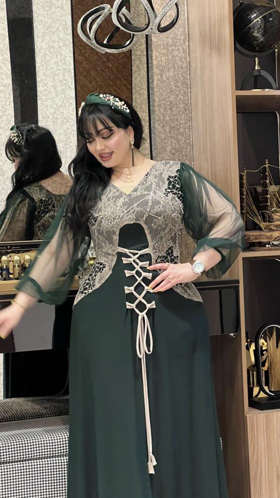 فستان استرتش حوري مع موديل شك