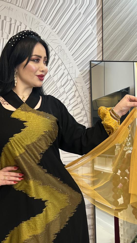 دراعه كريب اندنوسي مع تطريز وكرستال