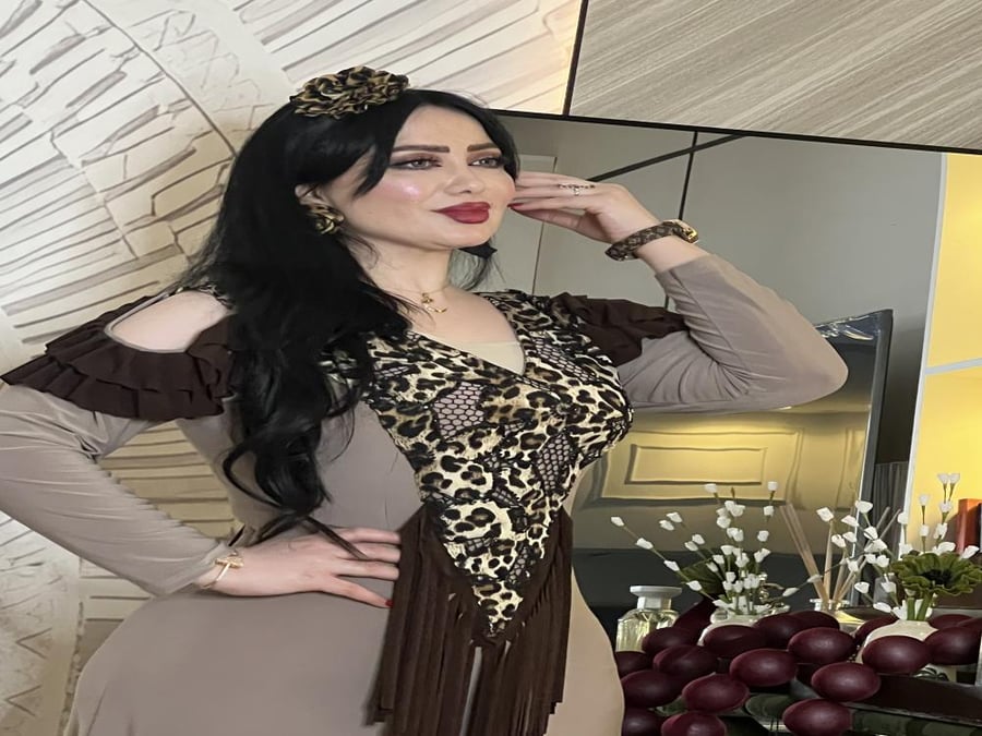 فستان استرتش كوري مع شك تايقر