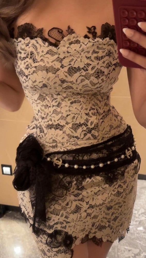 فستان سهرة ميدي قصير دانتيل