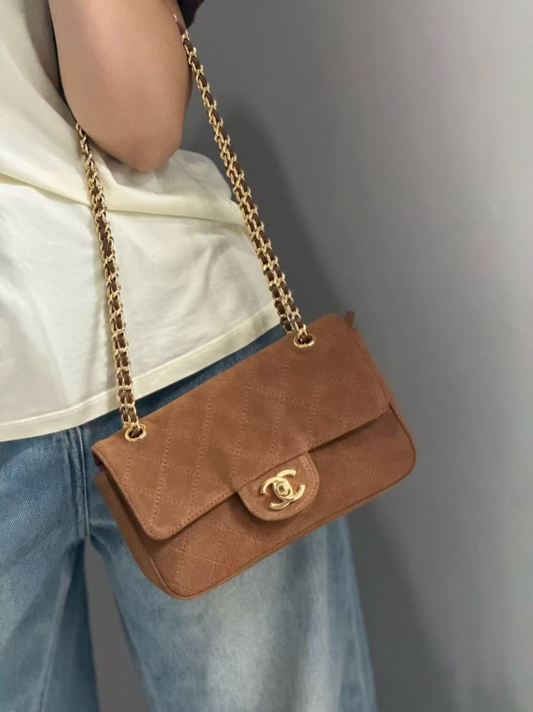CHANEL 26B MINI size 20cm