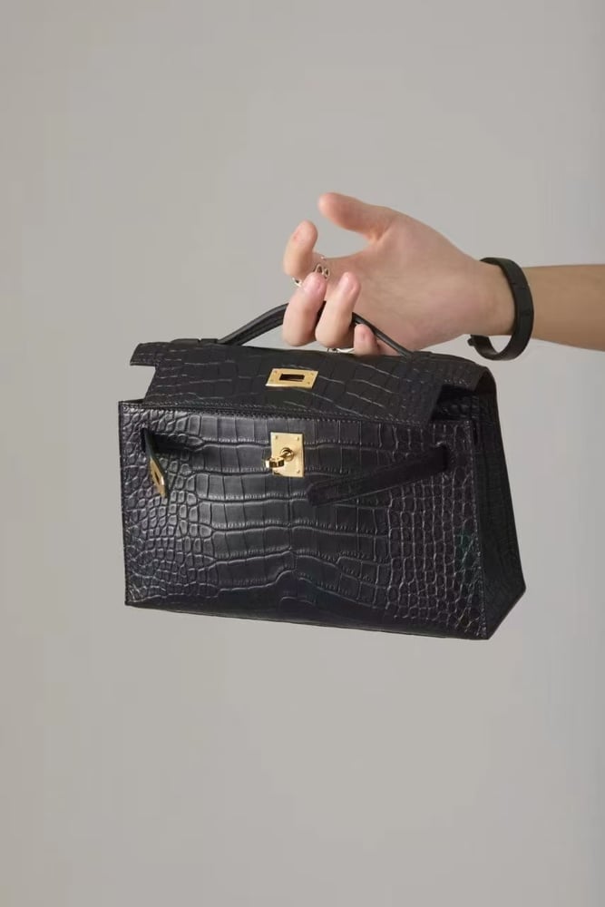 HERMES CROCODILE MINI KELLY size 19cm